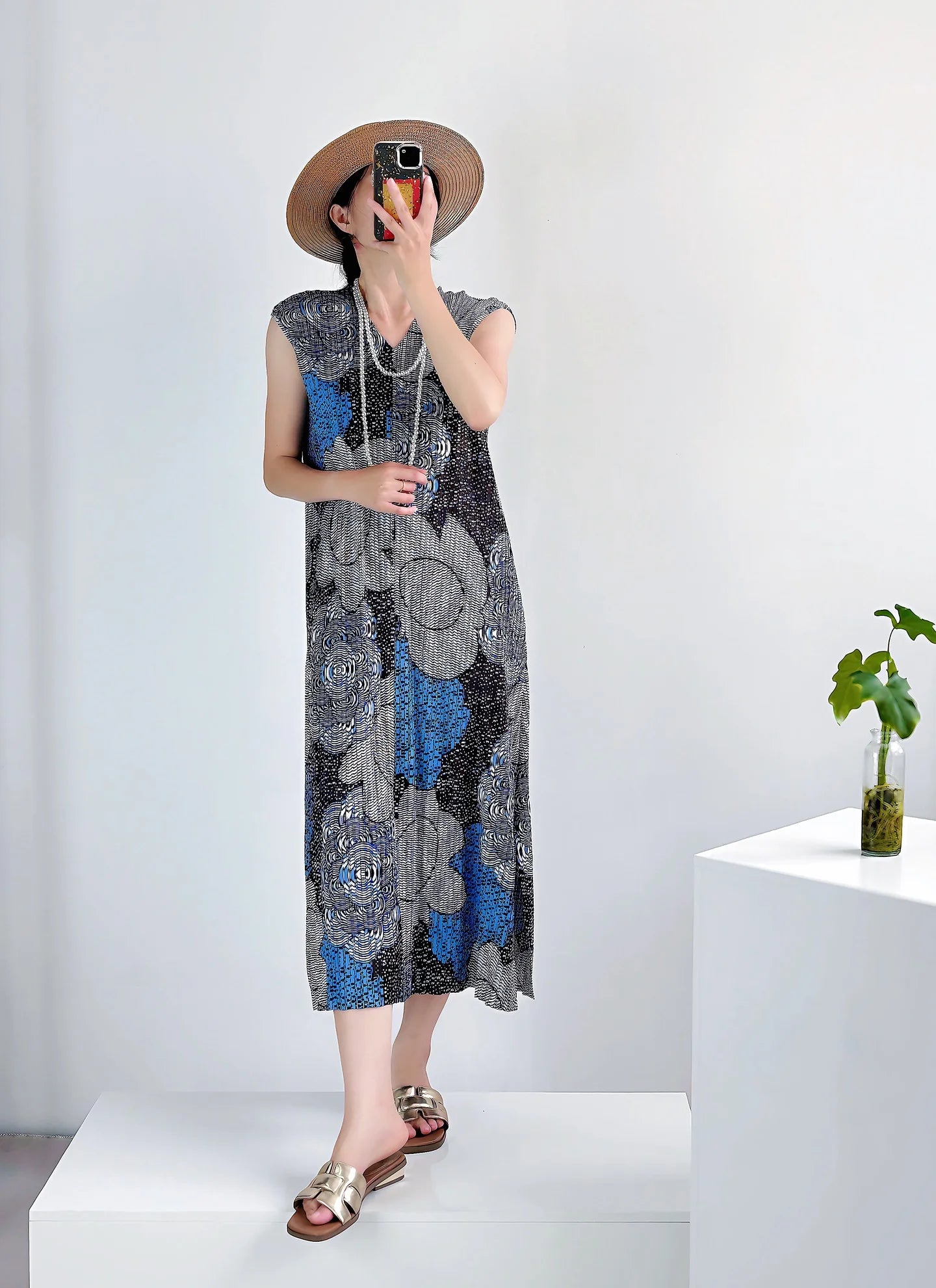 YUDX Brown Floral Blue Print Miyake Pleated Vneck Cap Sleeve Maxi Dress, Lightweight Slit Women's Casual Vacation Boho Dress New