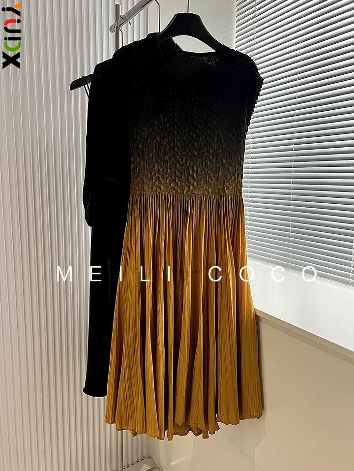 YUDX Irregular Waist Women's Dress 2024 Fall New Round Neck Short-sleeved Slim Fashion Temperament Pleated A-line Skirt