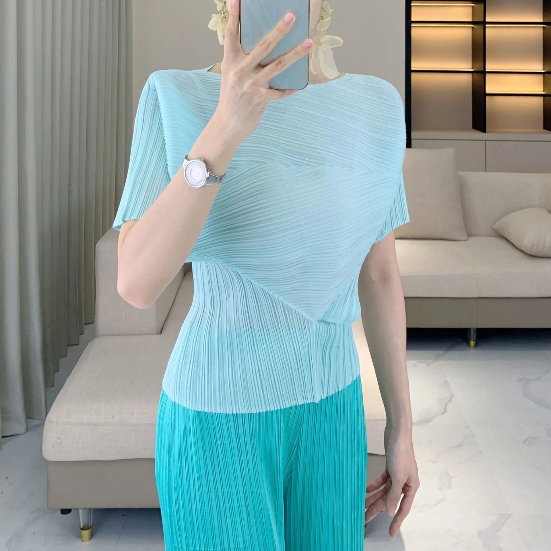 Miyake Pleated Irregular Short-sleeved Chic Women's T-shirt Versatile Elegant Elastic Slim Casual 2025 Summer New Pullover Tops