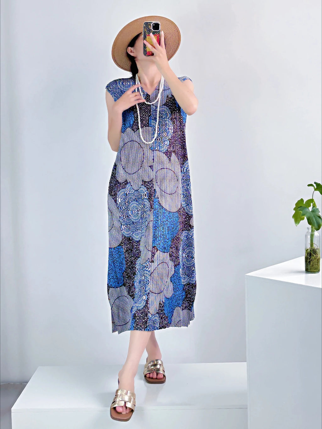 YUDX Brown Floral Blue Print Miyake Pleated Vneck Cap Sleeve Maxi Dress, Lightweight Slit Women's Casual Vacation Boho Dress New