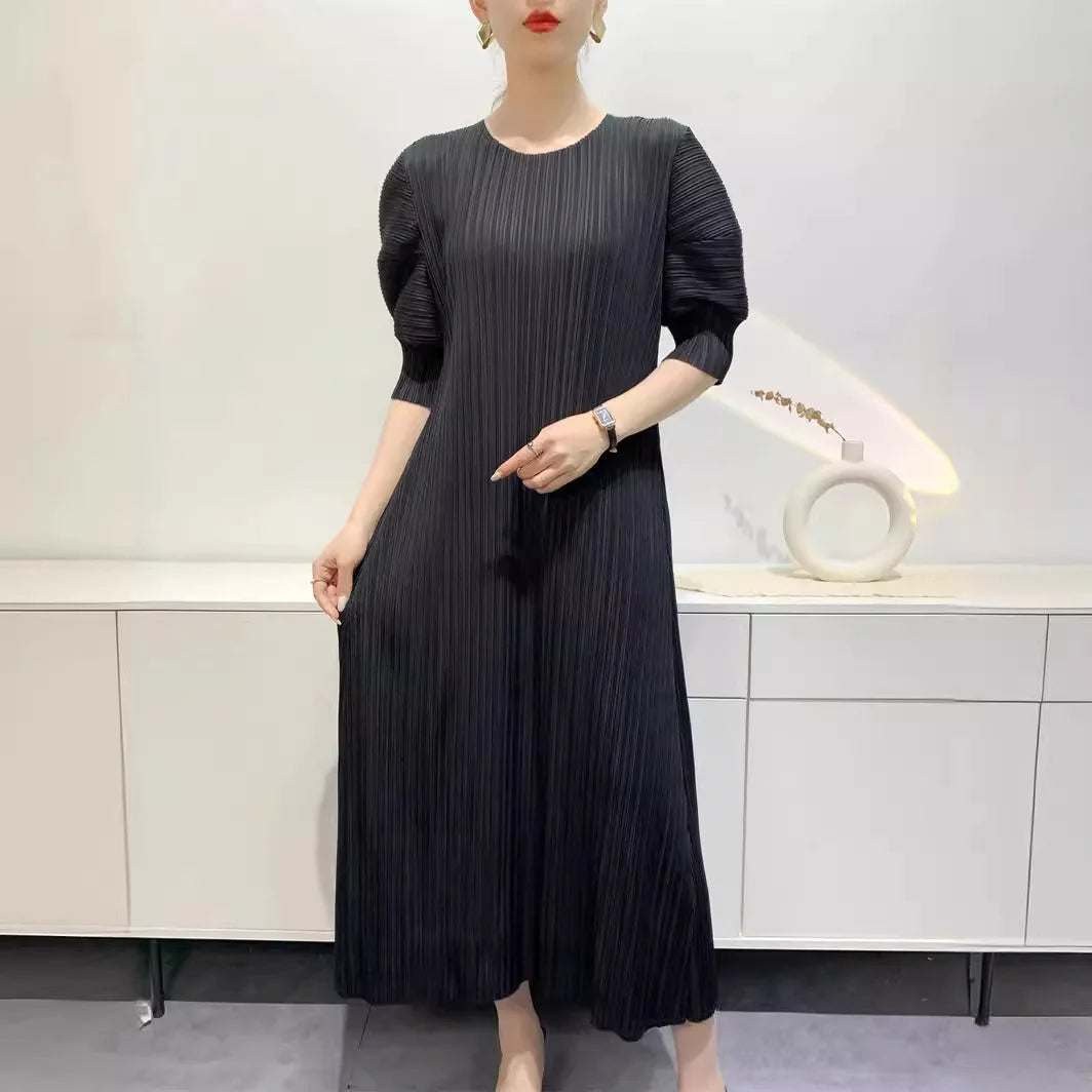 YUDX Miyake Pleated Fashion Women's Dresses Loose Plus Size Medium-length Round Neck Short-sleeved Girls Dresses 2024 Summer New